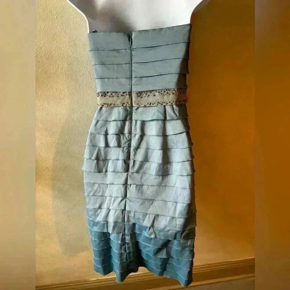 Strapless Ruffle Dress - Picture 3 of 6